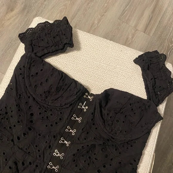 TOBI Romper - Picture 5 of 8